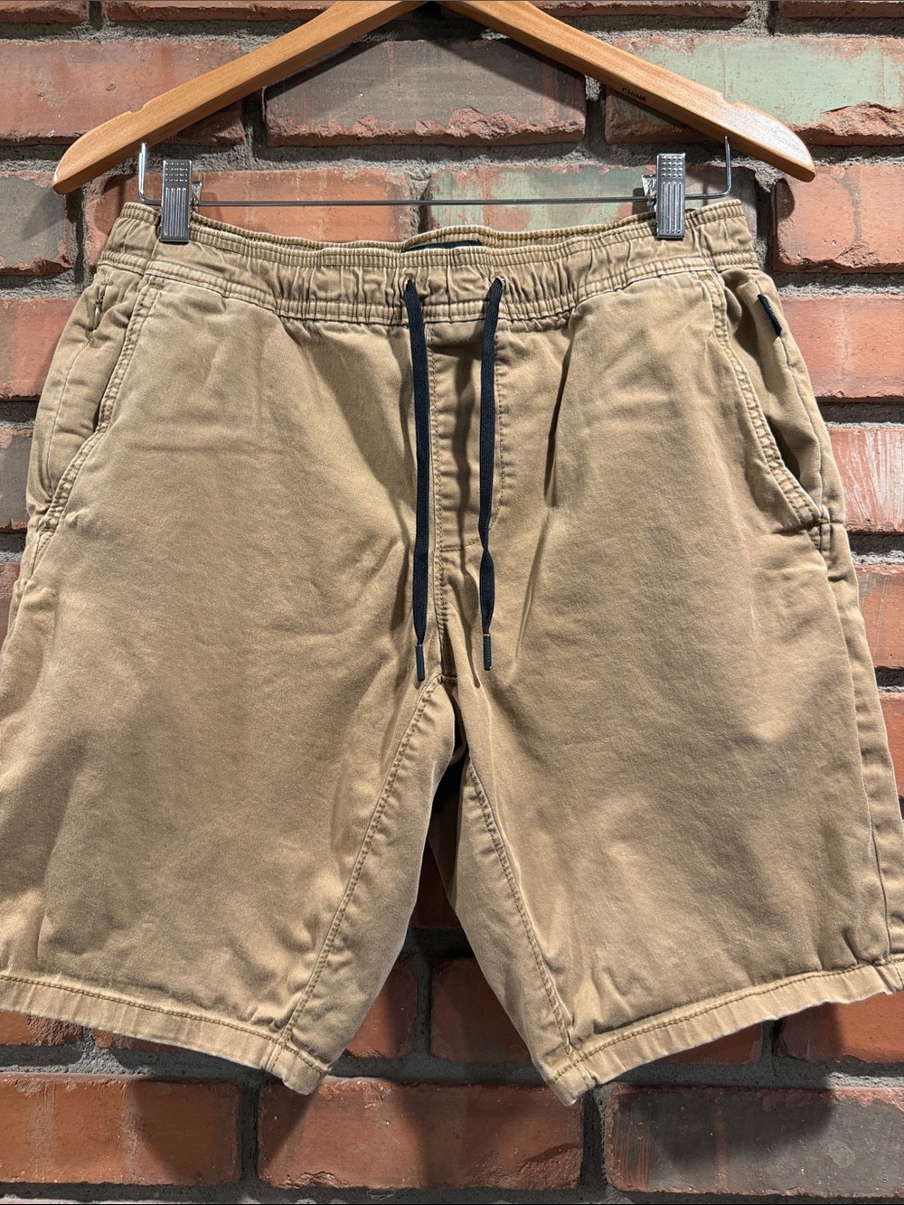 Hollister Men's Drawstring Shorts in Khaki with Black Cord